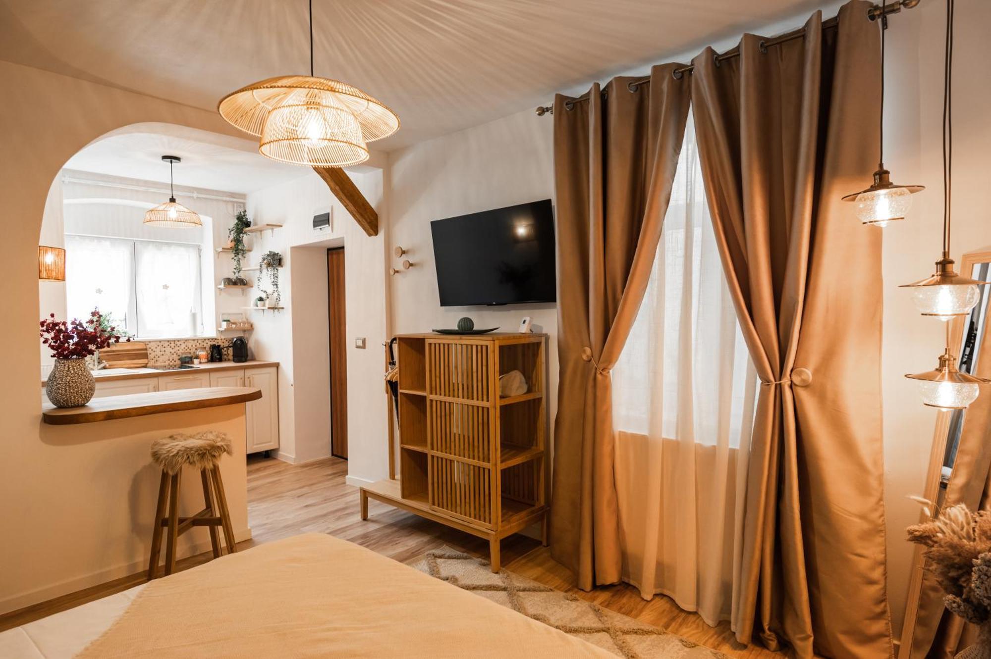 Harmonee - Central Retreat Braşov Esterno foto