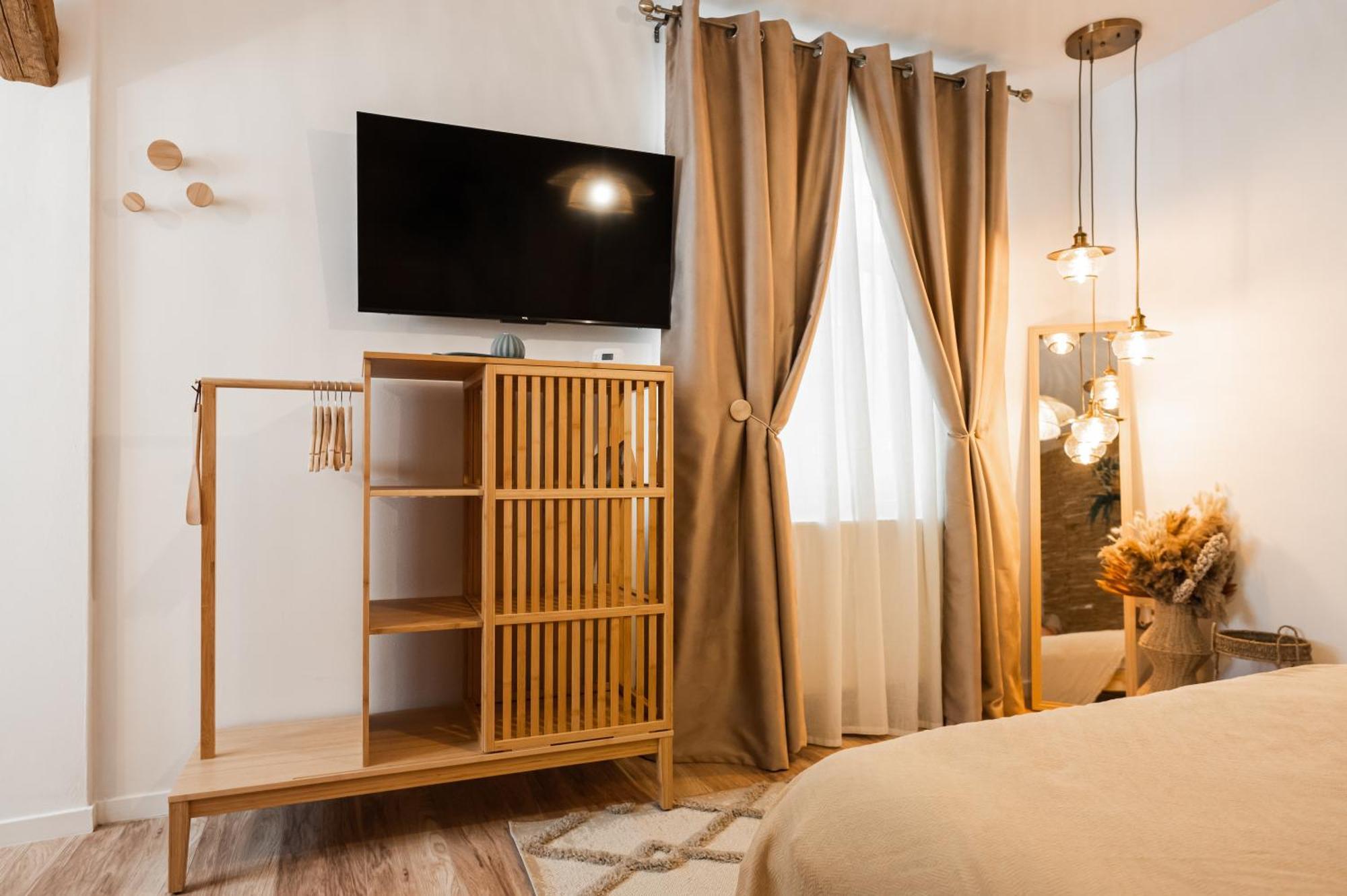 Harmonee - Central Retreat Braşov Esterno foto